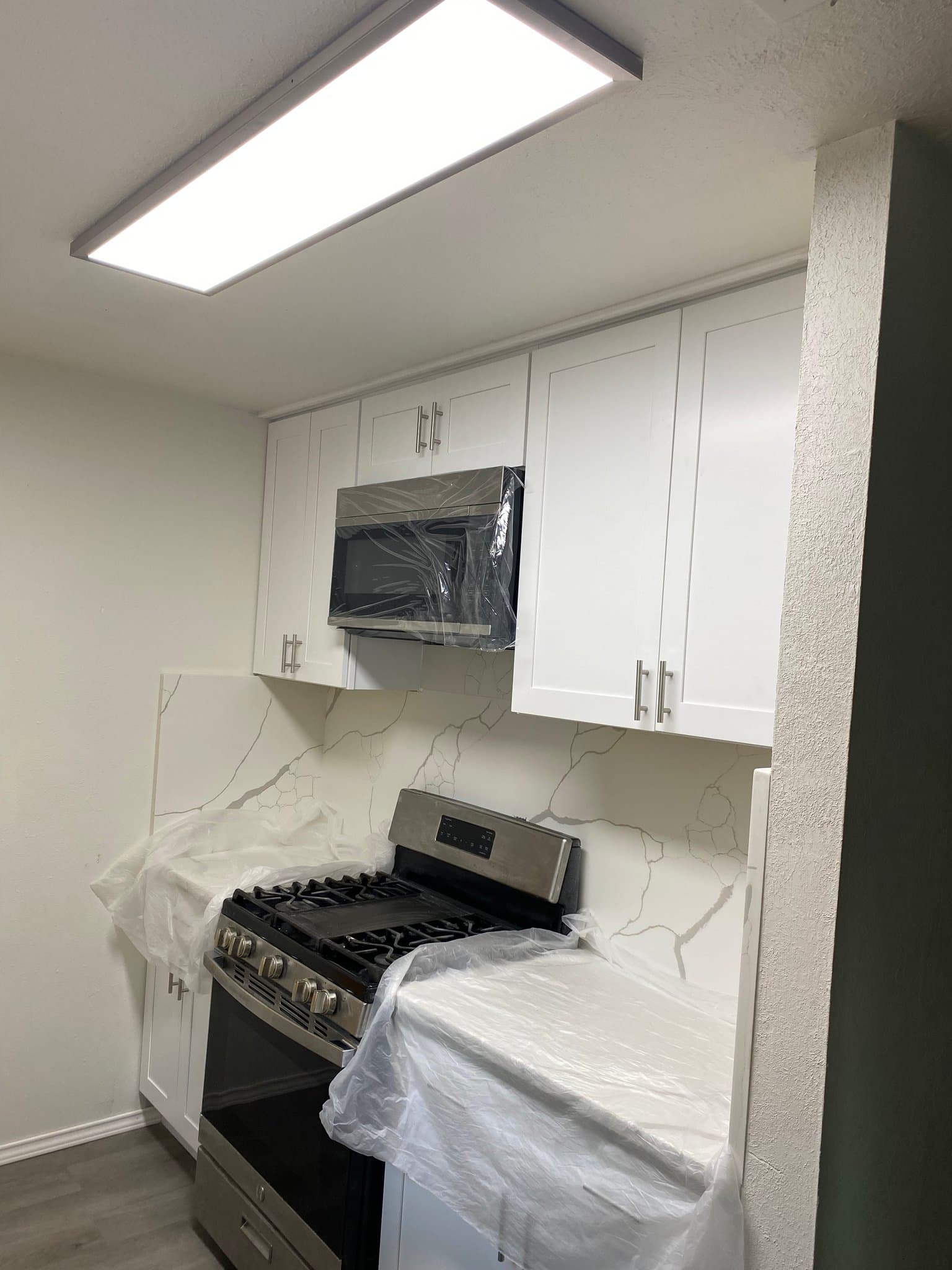 EULESS House: 1104 GLENN DR