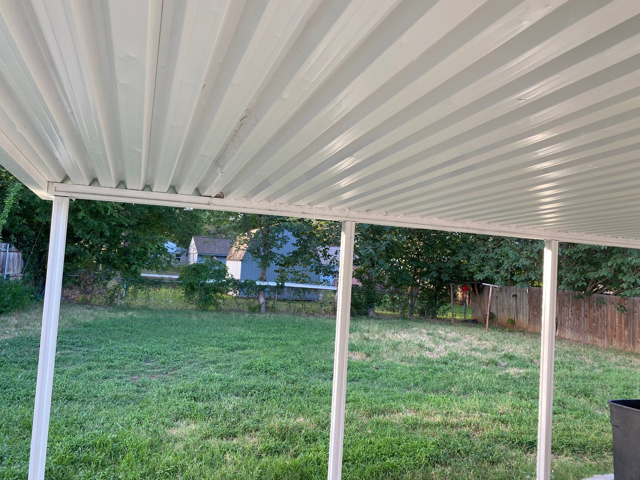 EULESS House: 1104 GLENN DR