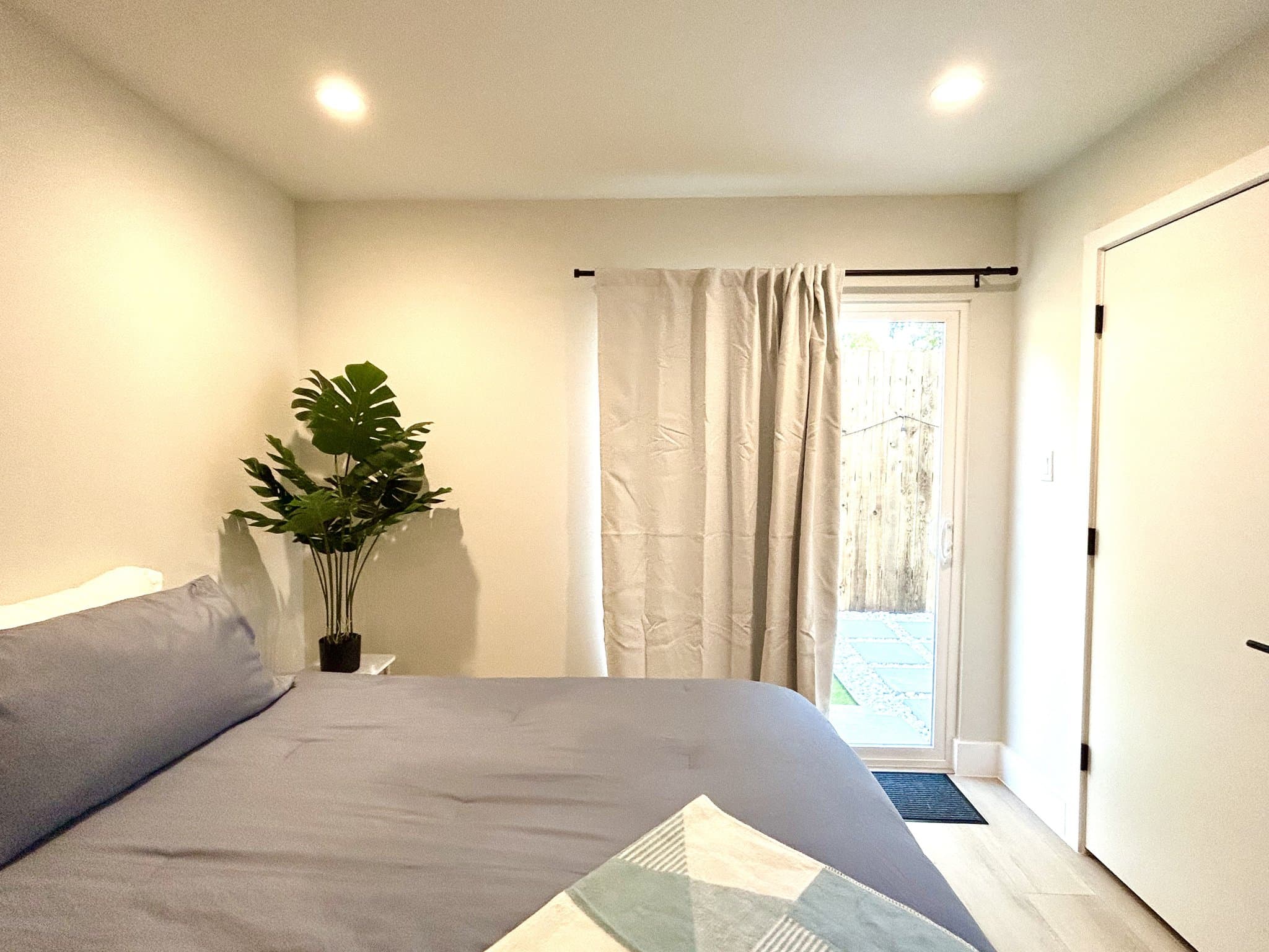 Austin Condo: 5302 Saint Georges Grn