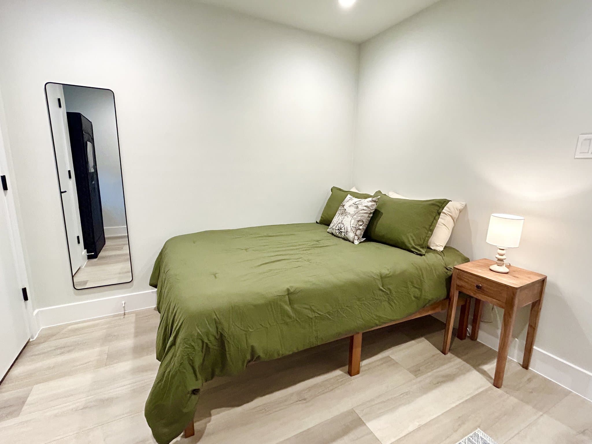Austin Condo: 5302 Saint Georges Grn