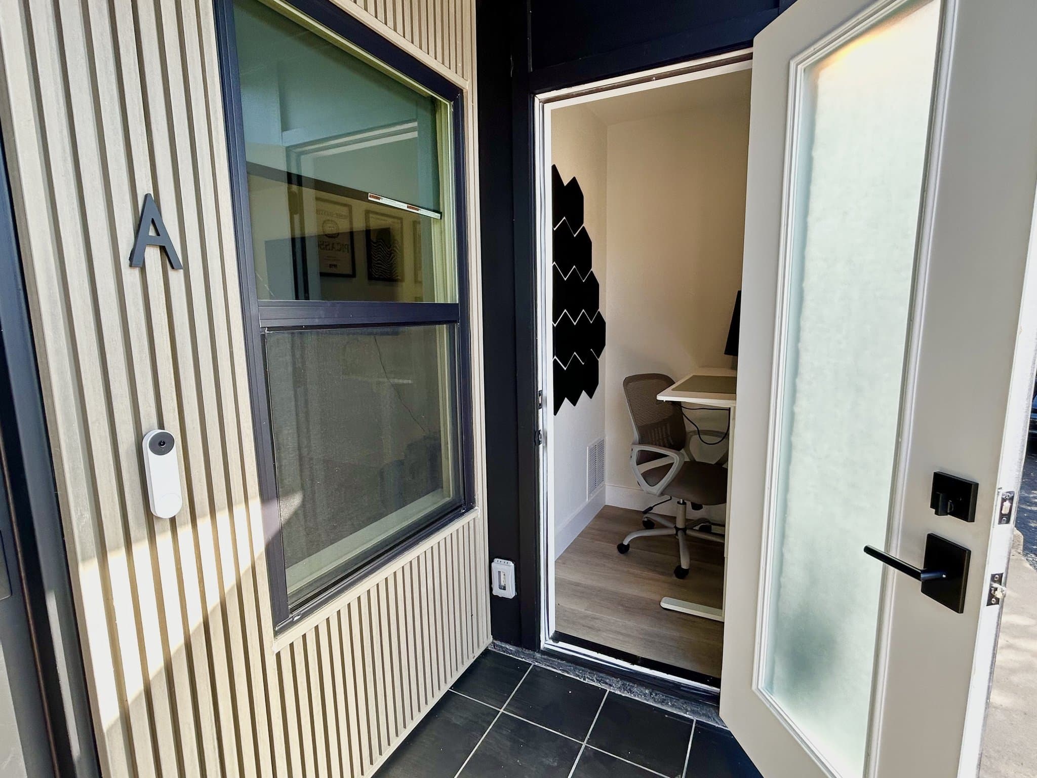 Austin Condo: 5302 Saint Georges Grn