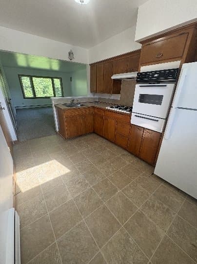 Battle Creek Apartment: 108 Brewer Dr