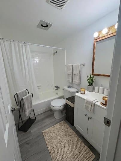BATTLE CREEK Apartment: 750 E MICHIGAN AVE