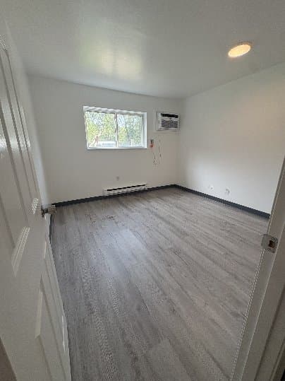 BATTLE CREEK Apartment: 750 E MICHIGAN AVE