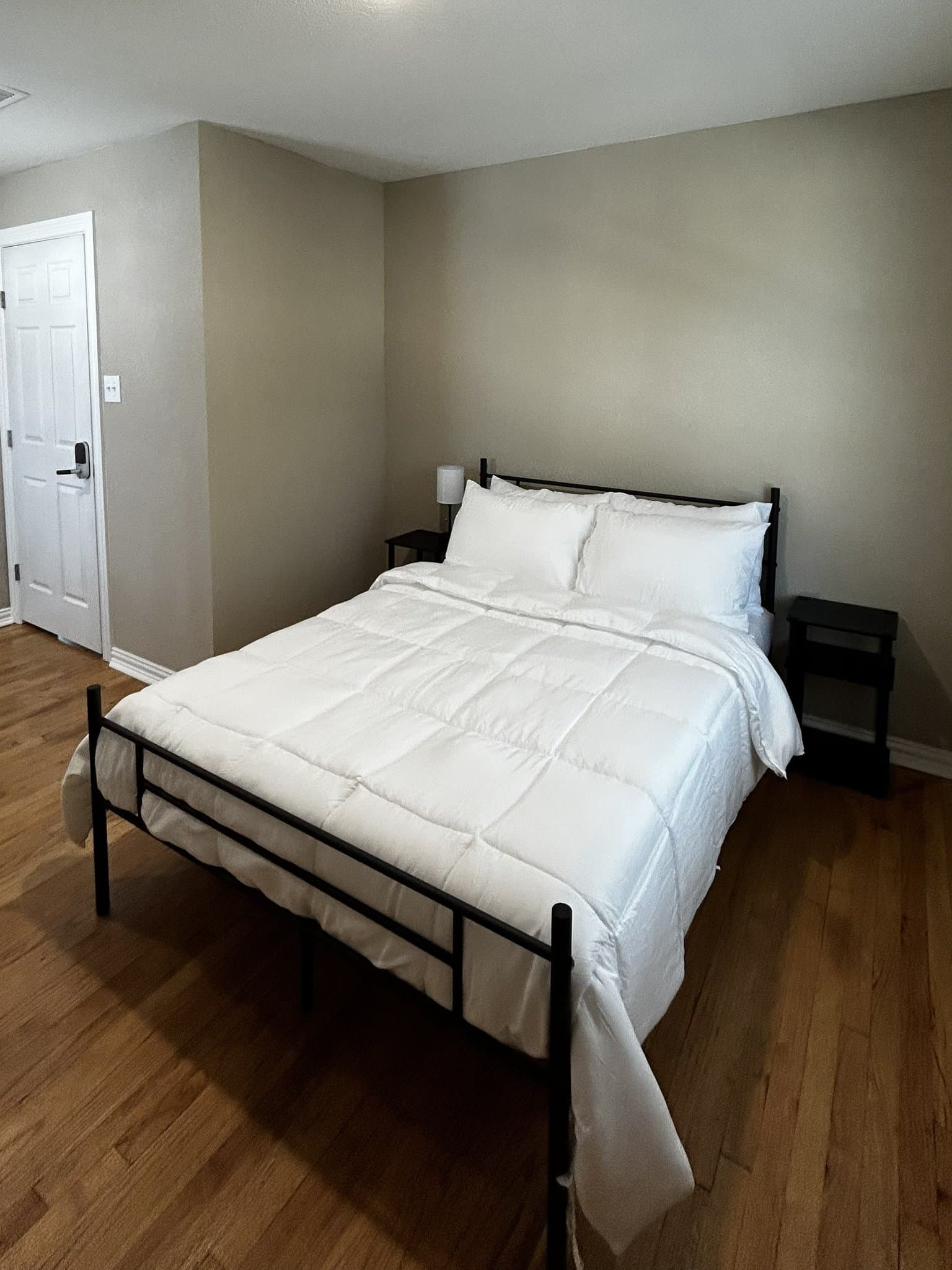 Arlington House: 2311 E Mitchell St