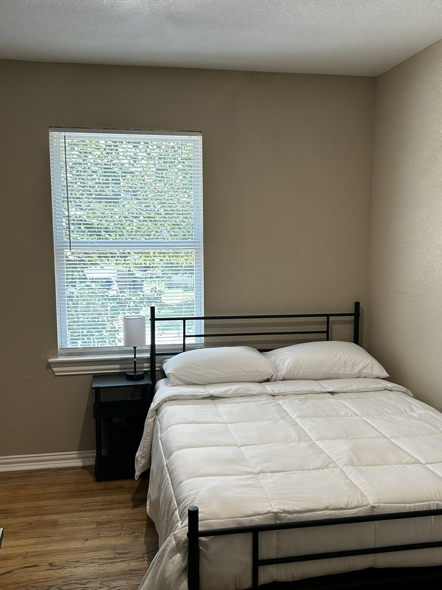 Arlington House: 2311 E Mitchell St