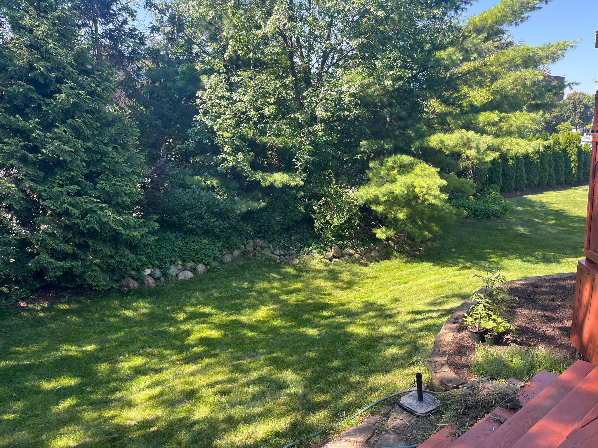 Palatine House: 889 E Stonebridge Ct