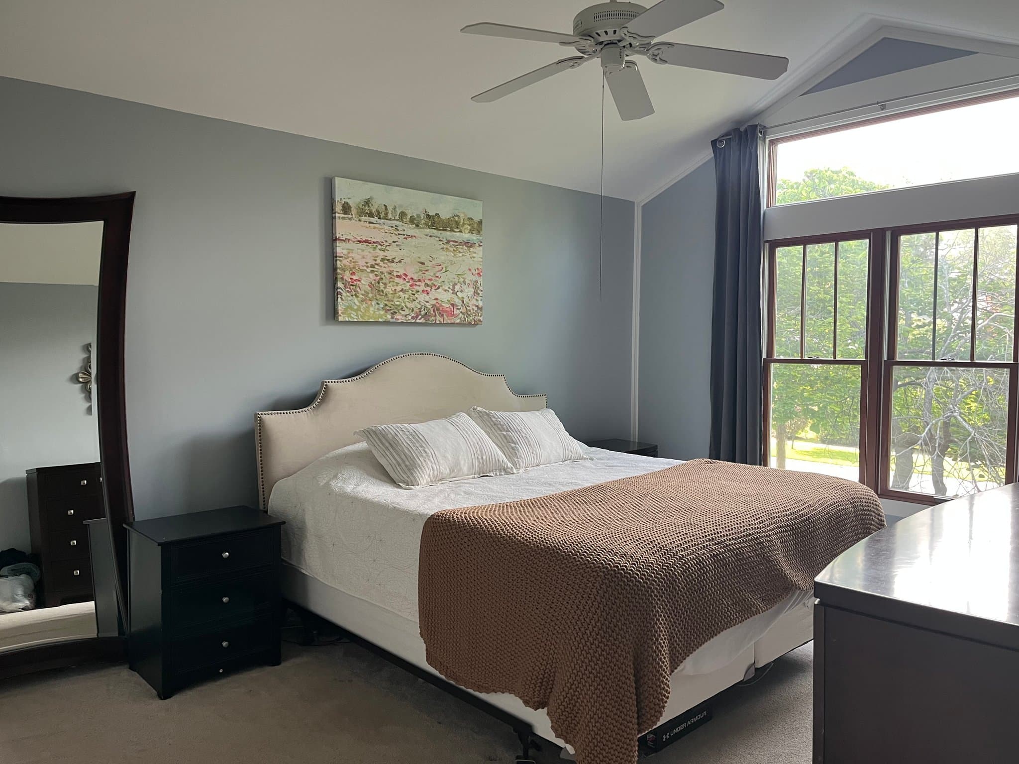 Palatine House: 889 E Stonebridge Ct