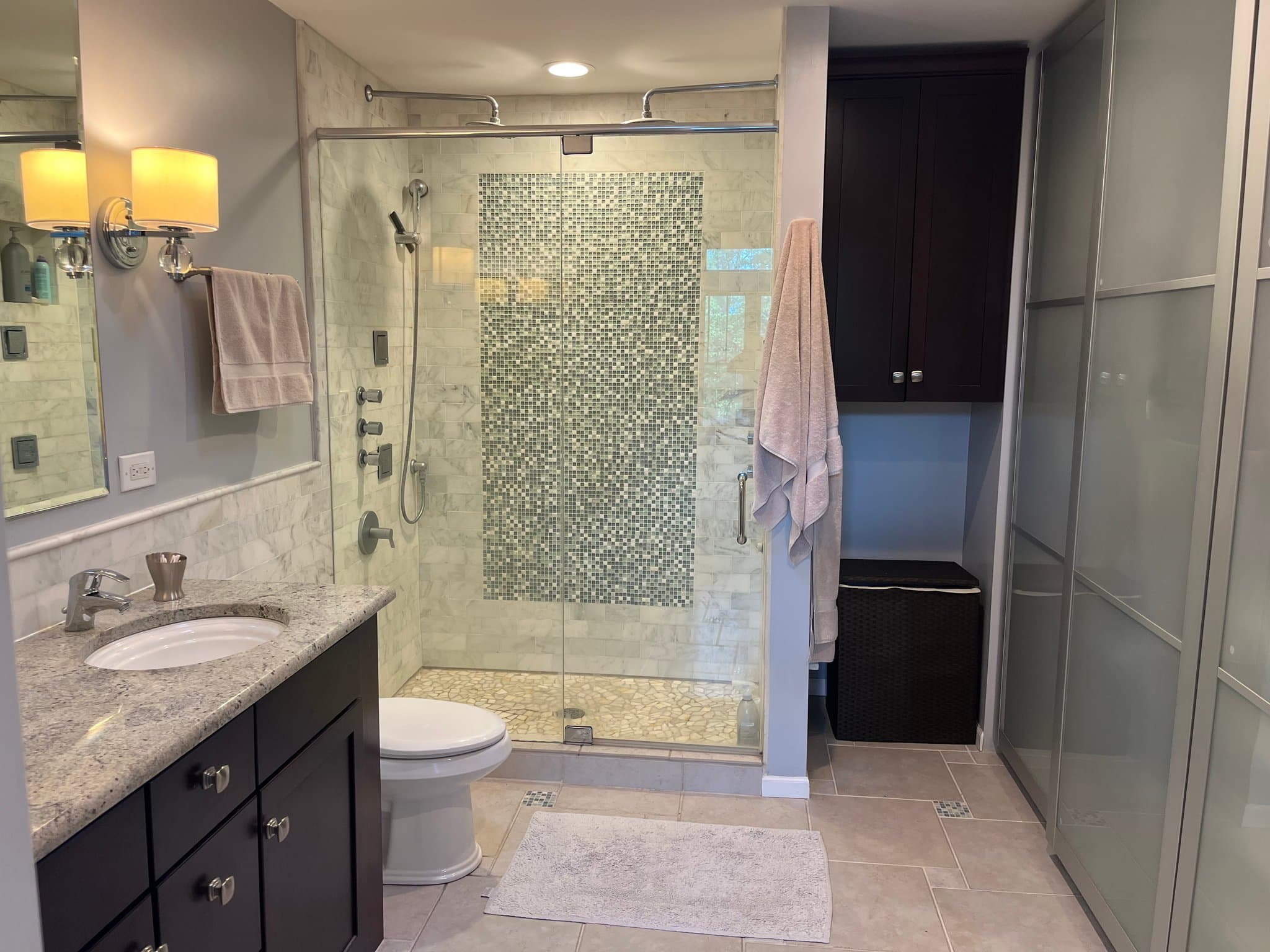 Palatine House: 889 E Stonebridge Ct