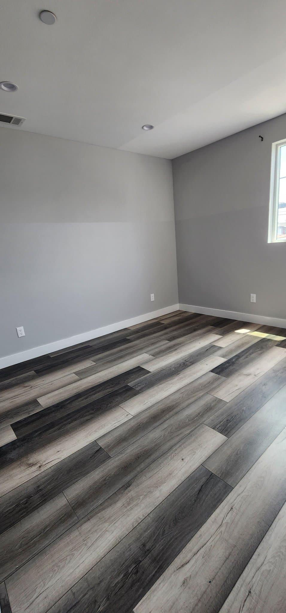 Los Angeles Townhome: 2408 Hauser Blvd