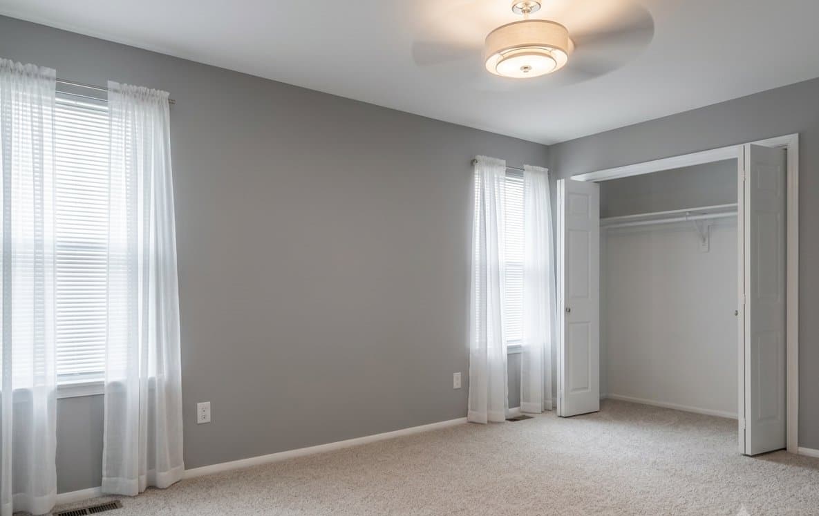 West Jordan House: 8968 Galilee Court/Private Rooms/female roommates