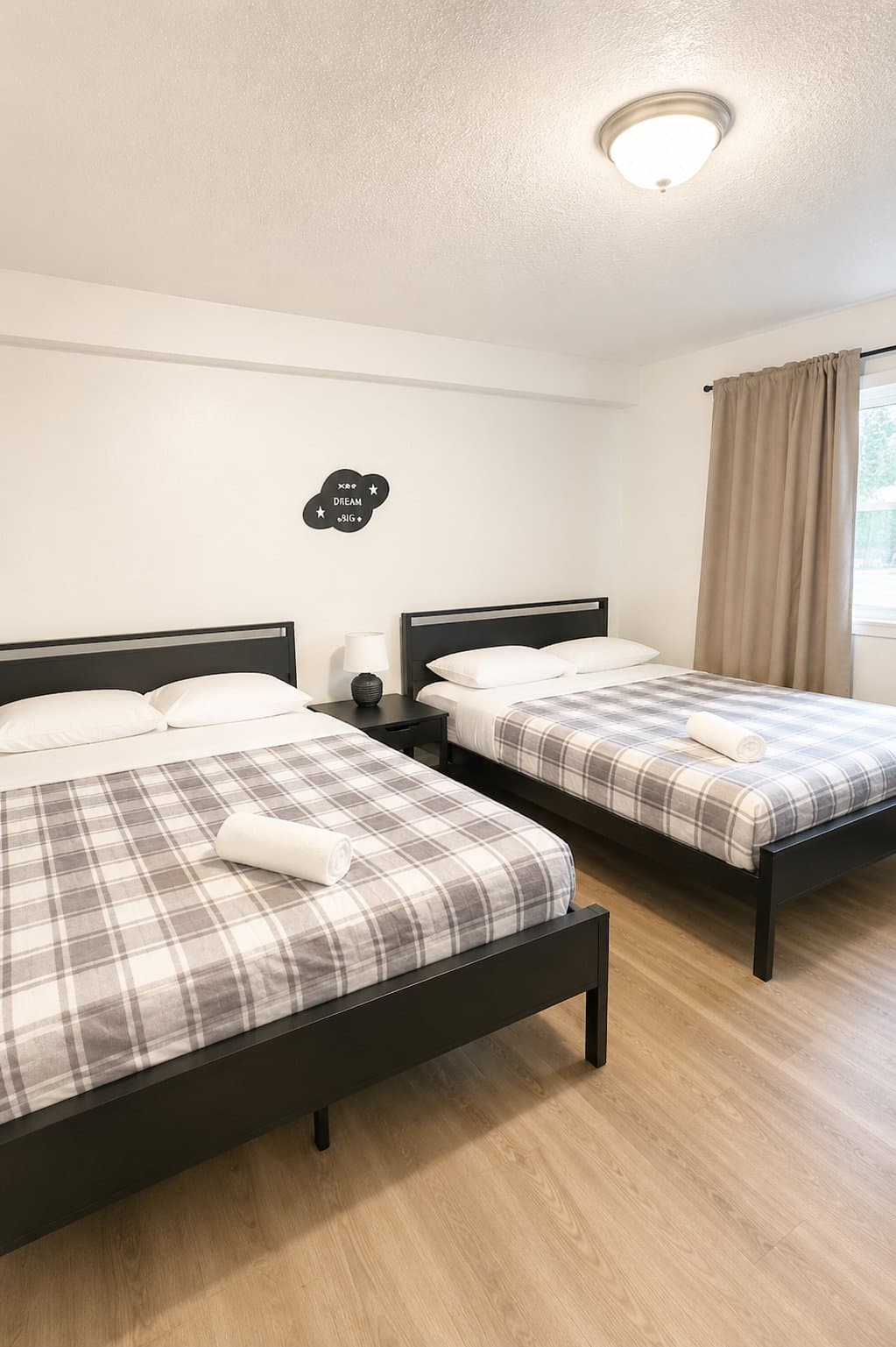 Anchorage Townhome: 4011 turnagain blvd