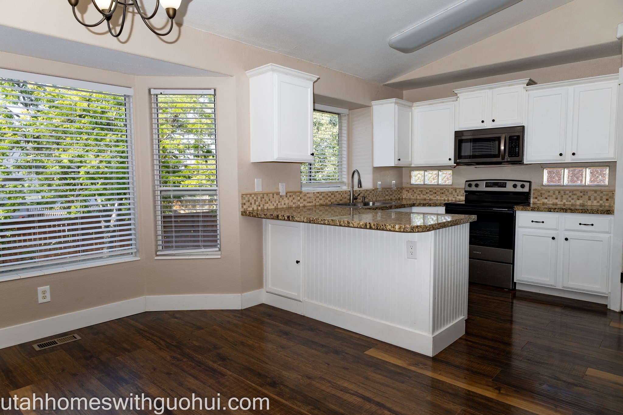 Lehi House: 441 W 2280 N