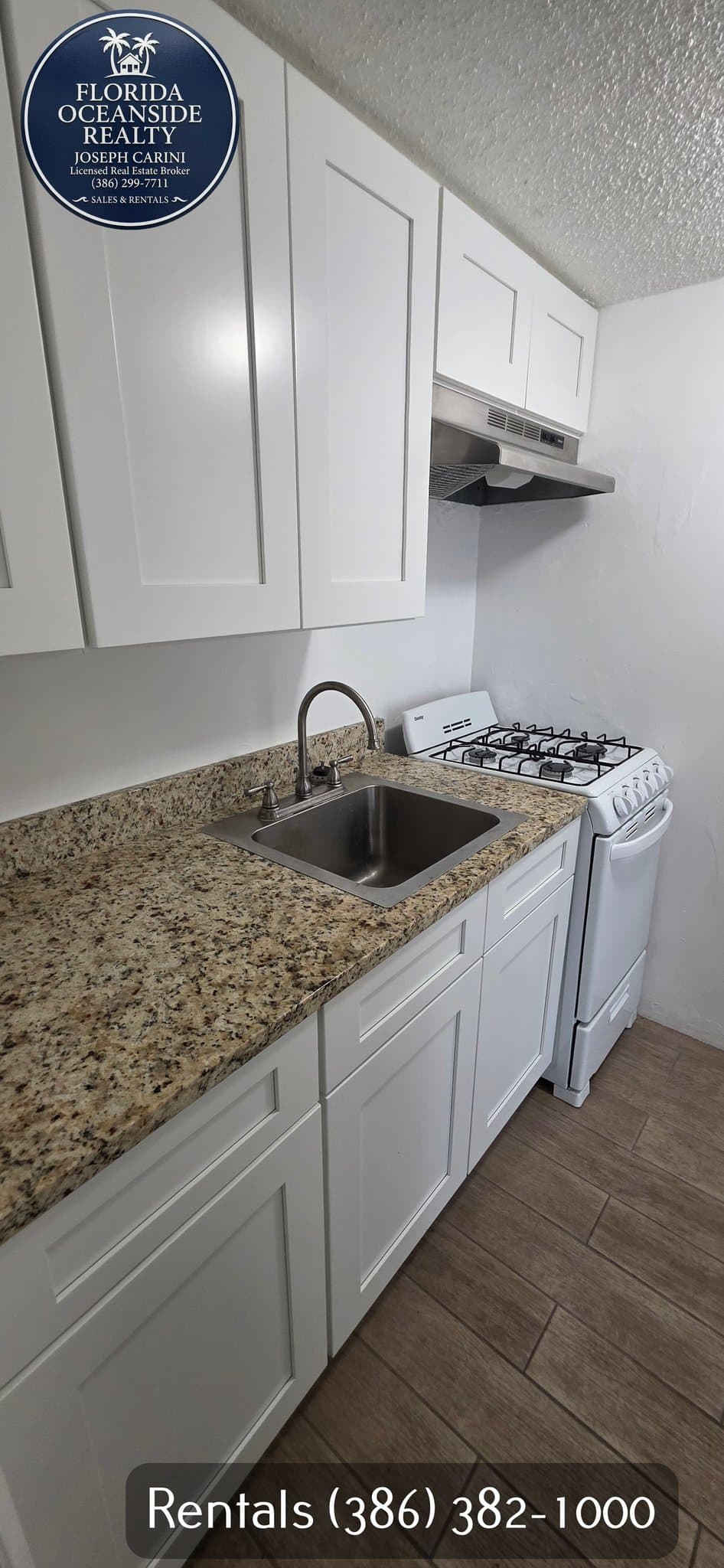Holly Hill Condo: 1202 Ridgewood Ave