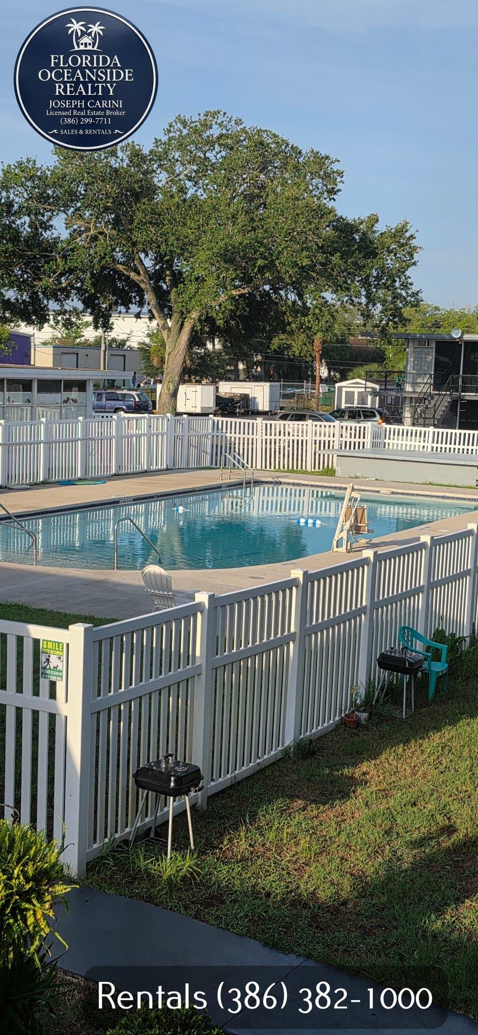 Holly Hill Condo: 1202 Ridgewood Ave