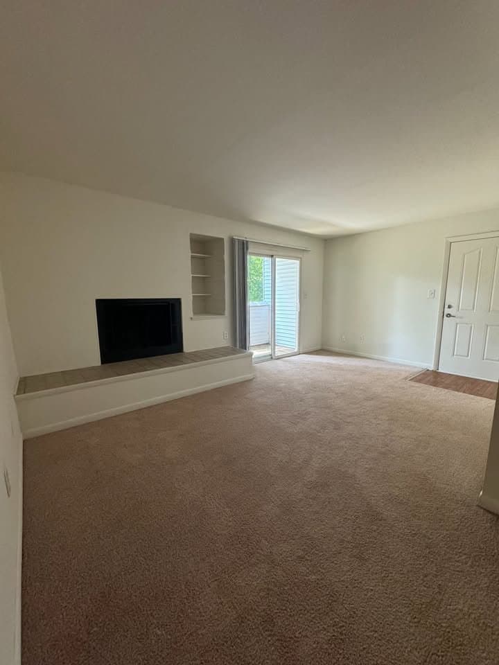 Lynchburg Apartment: 600 Reusens Rd