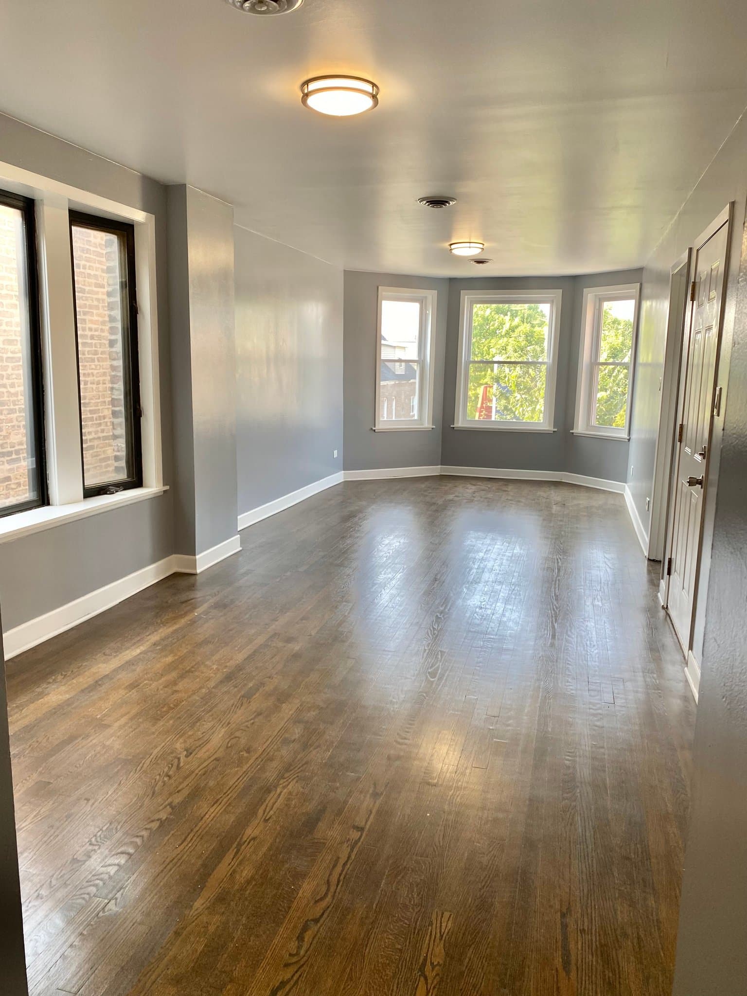 Chicago Condo: 2513 W Pershing Road