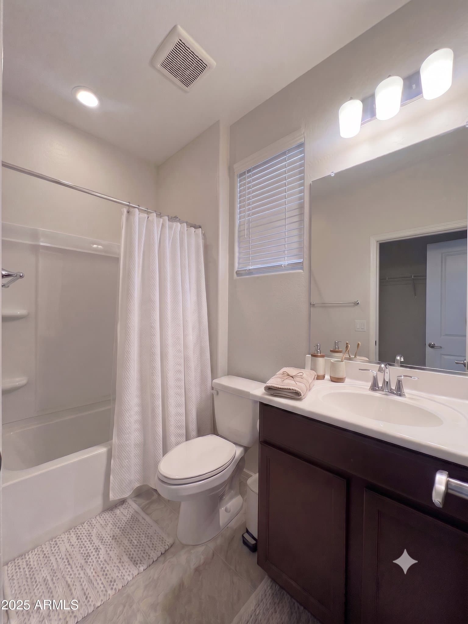 GOODYEAR House: 16352 S 182ND DR.
