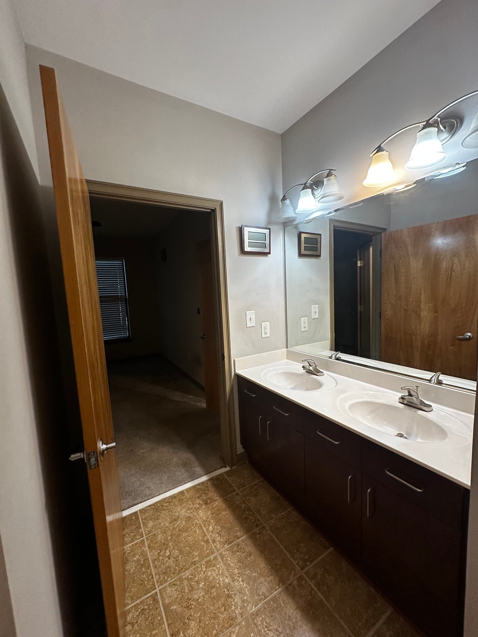 ATLANTA Condo: 898 OAK ST SW