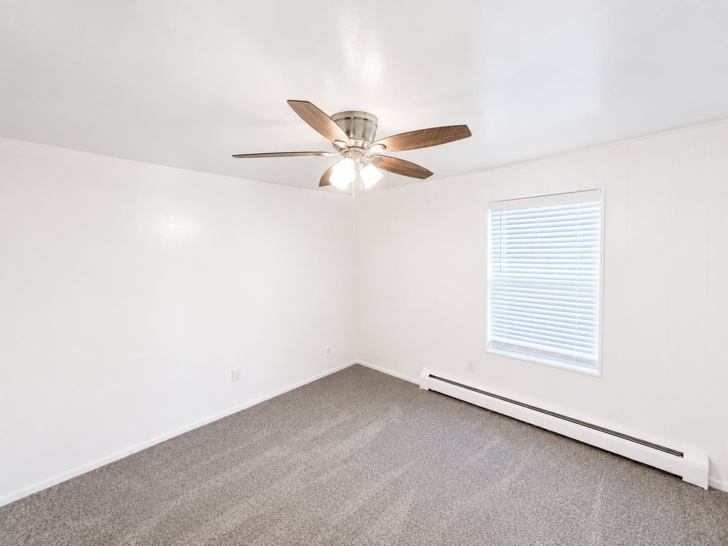 Lakewood Apartment: 1330 Zephyr St.