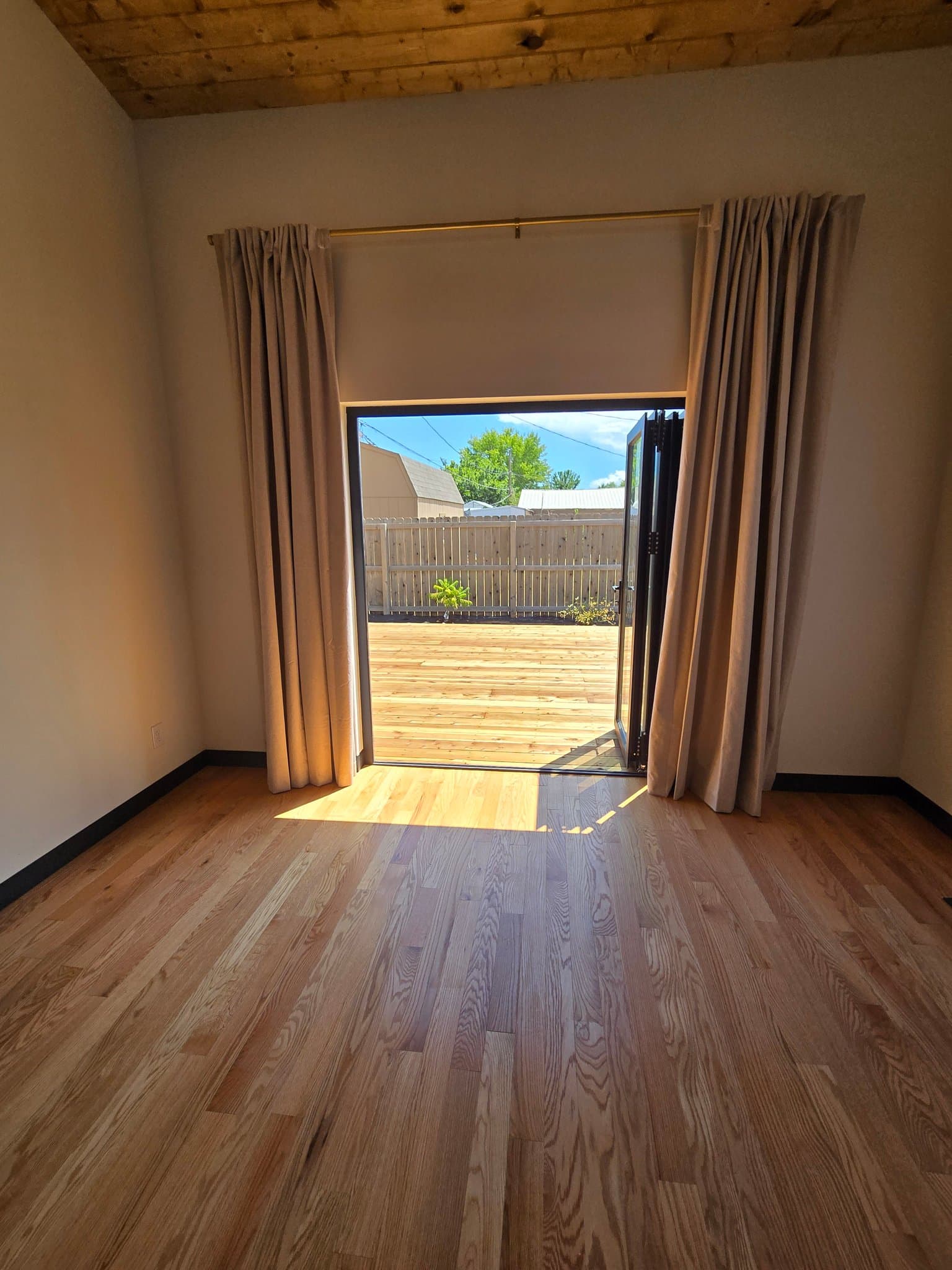 Salt Lake City House: 1130 N Taffeta Dr