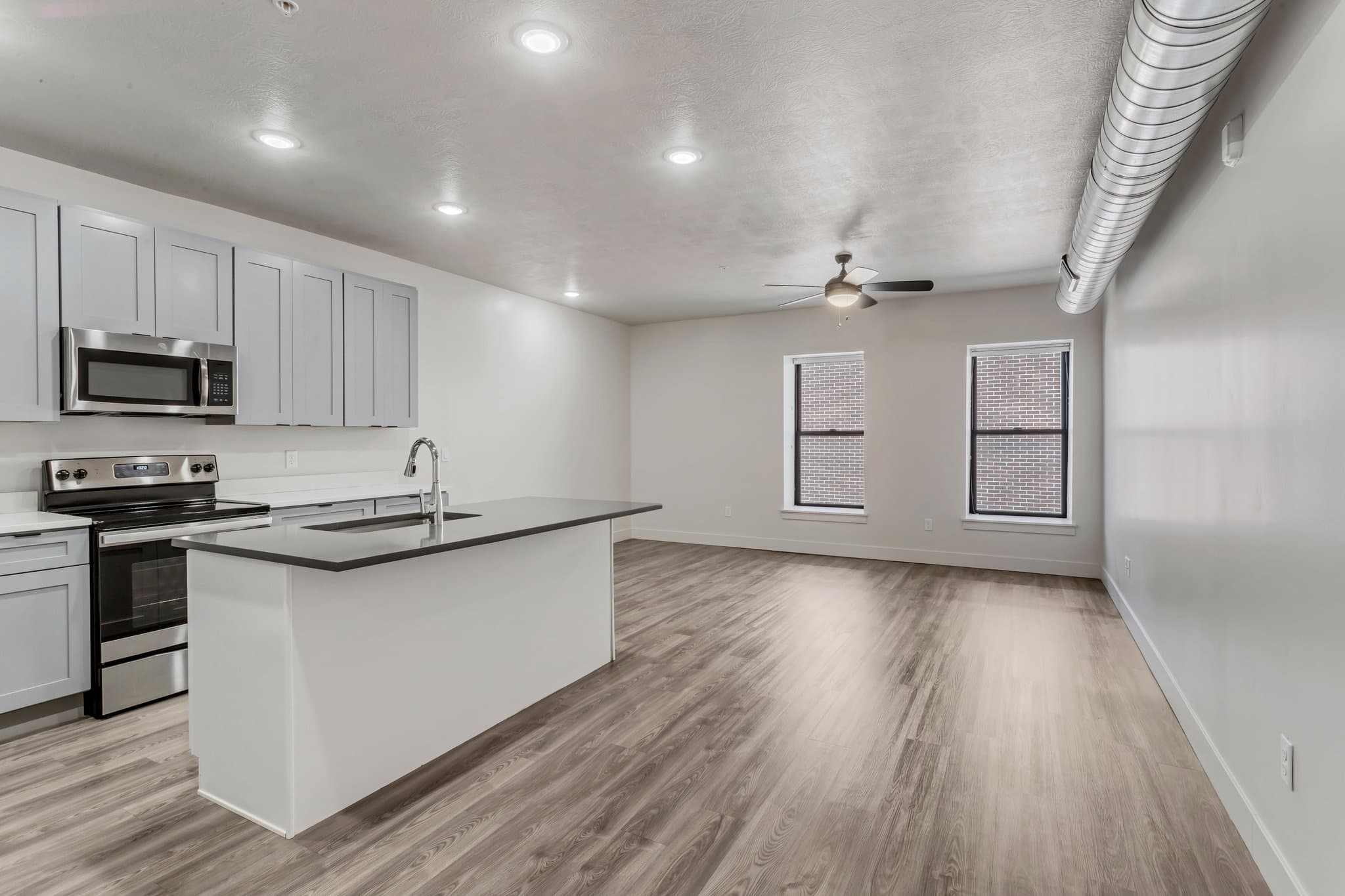 Salt lake city Apartment: 606 W north temple