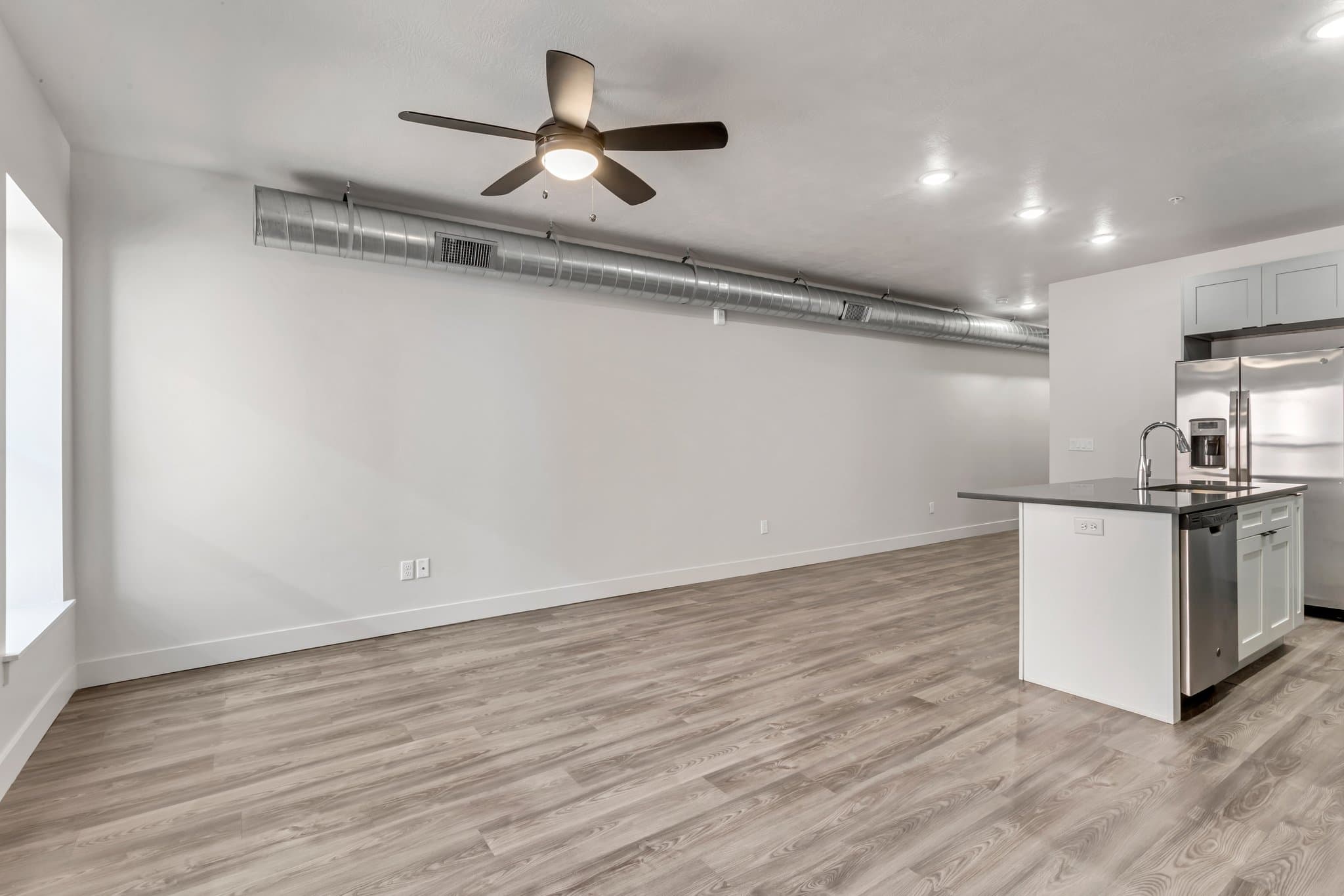 Salt lake city Apartment: 606 W north temple