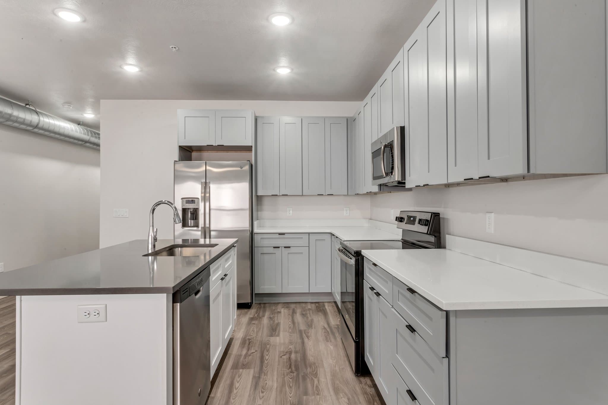 Salt lake city Apartment: 606 W north temple