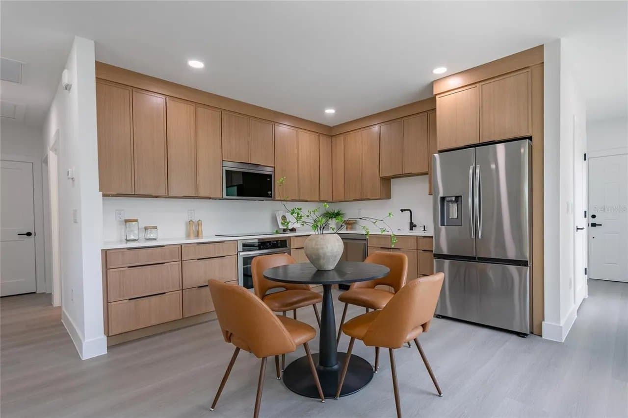 St. Petersburg House: 2327 26th Ave S