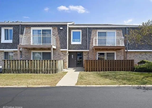 Rolling Meadows Condo: 1906 Plum Grove Rd