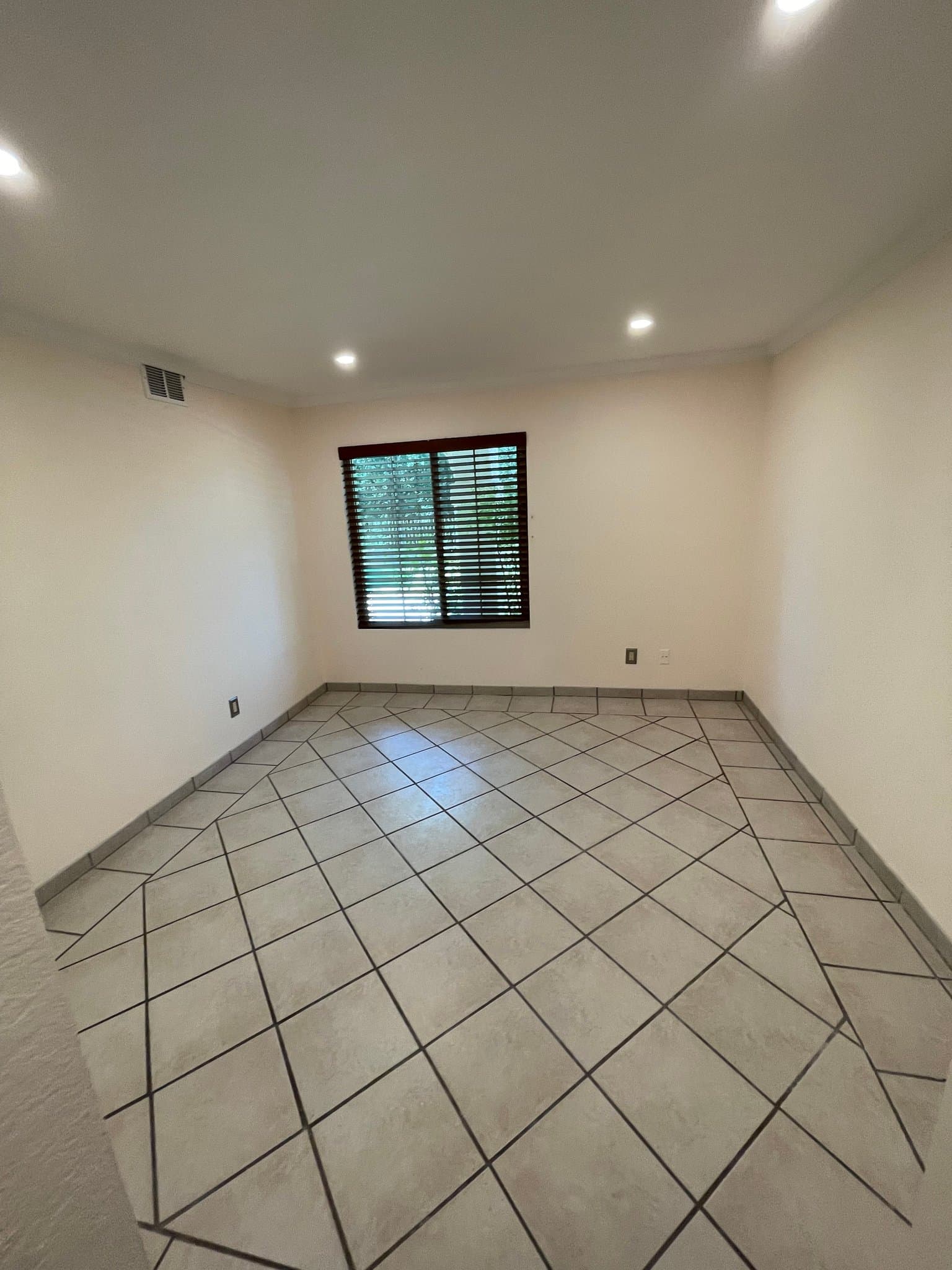 San Diego Condo: 13076 Wimberly Sq