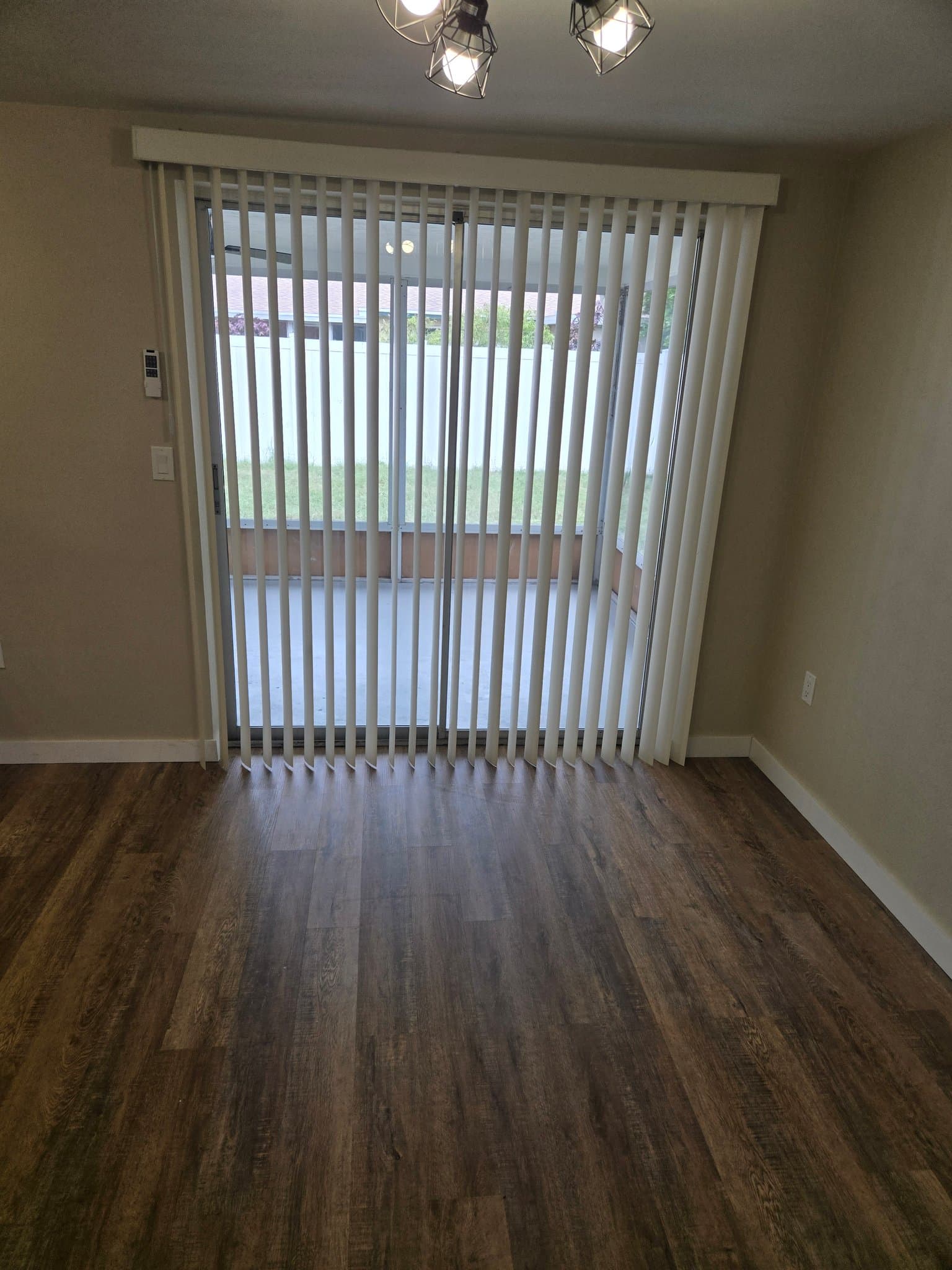 Port Richey House: 11230 Rhonda Ave