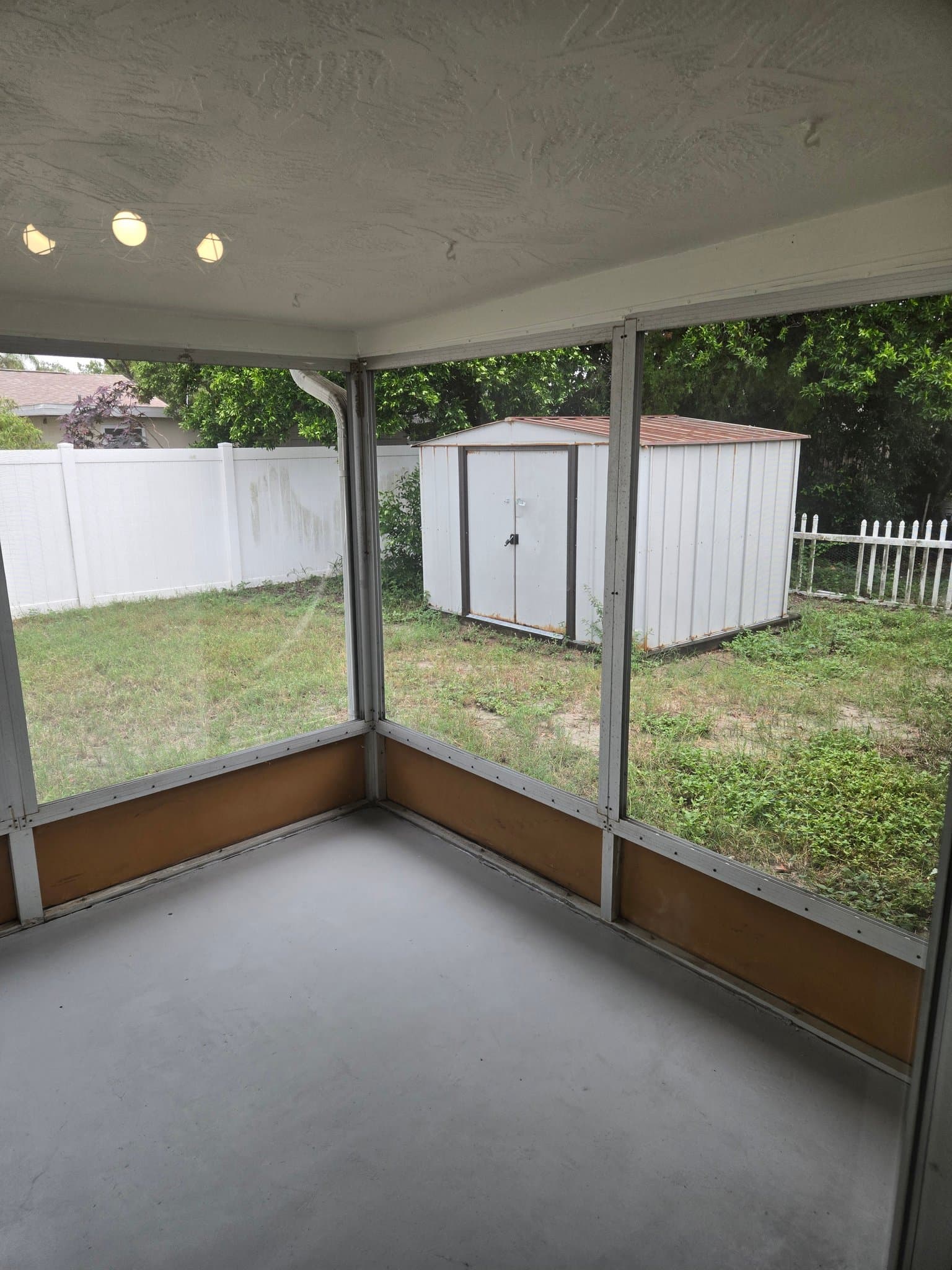 Port Richey House: 11230 Rhonda Ave