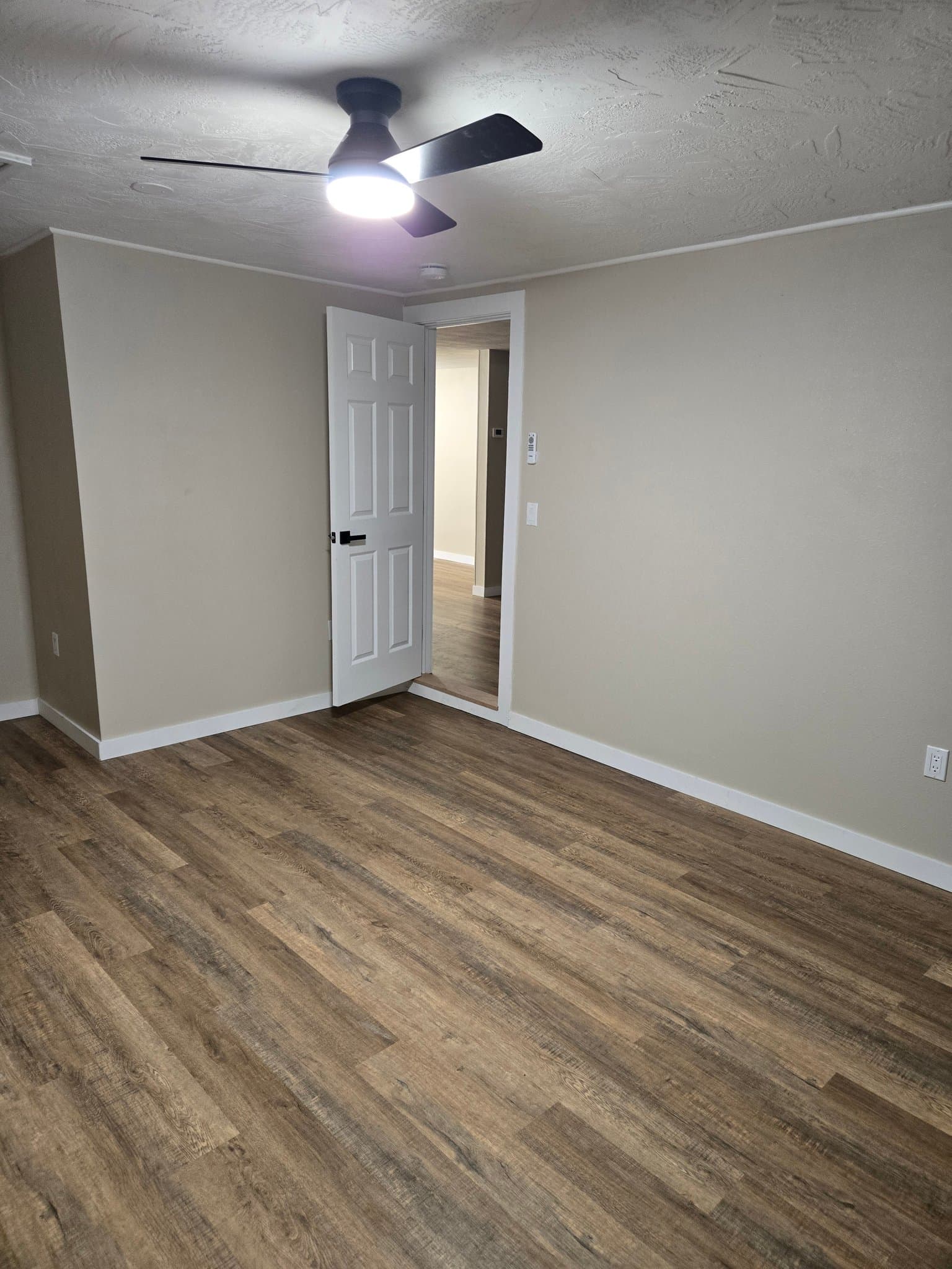 Port Richey House: 11230 Rhonda Ave