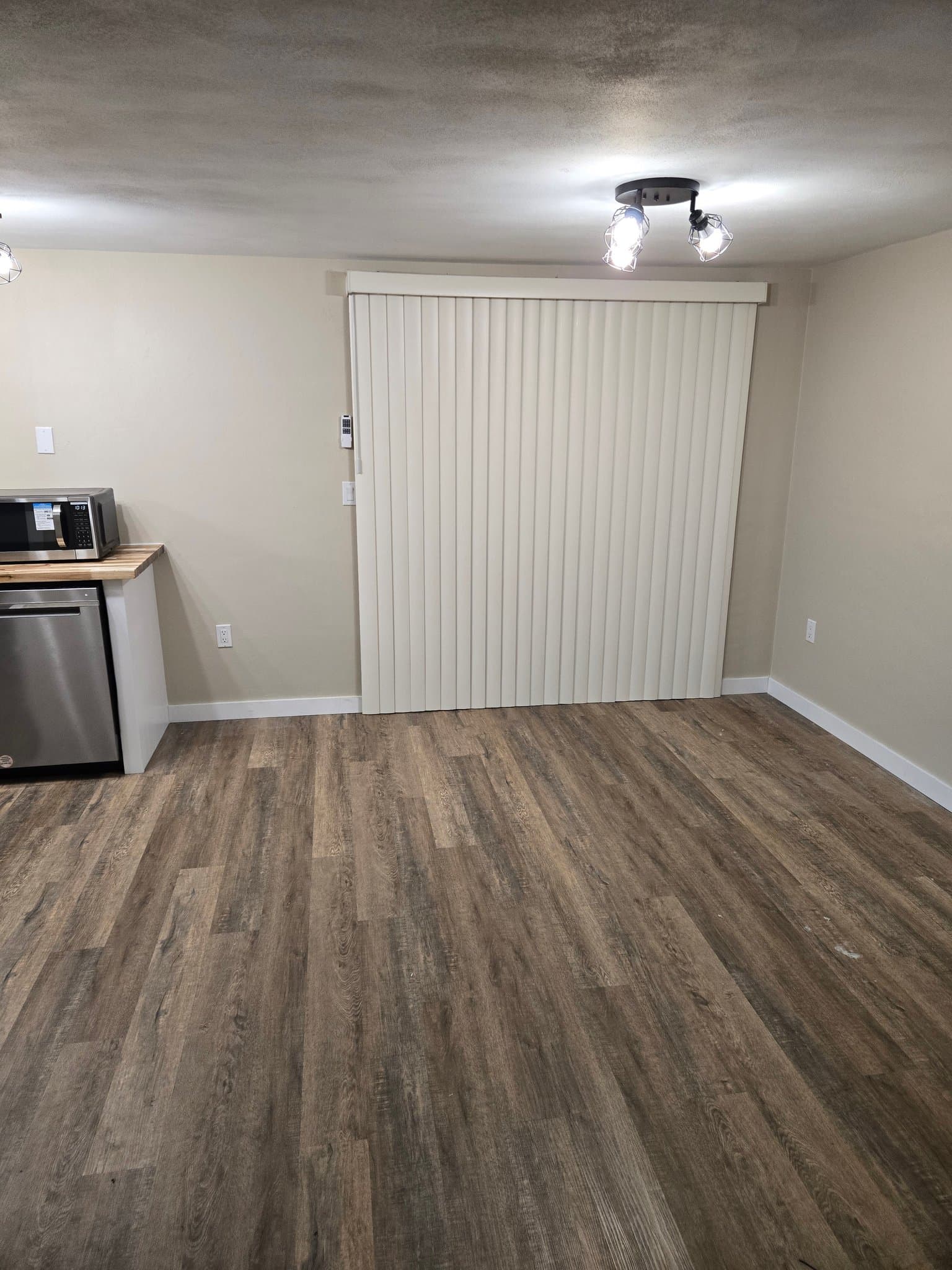 Port Richey House: 11230 Rhonda Ave