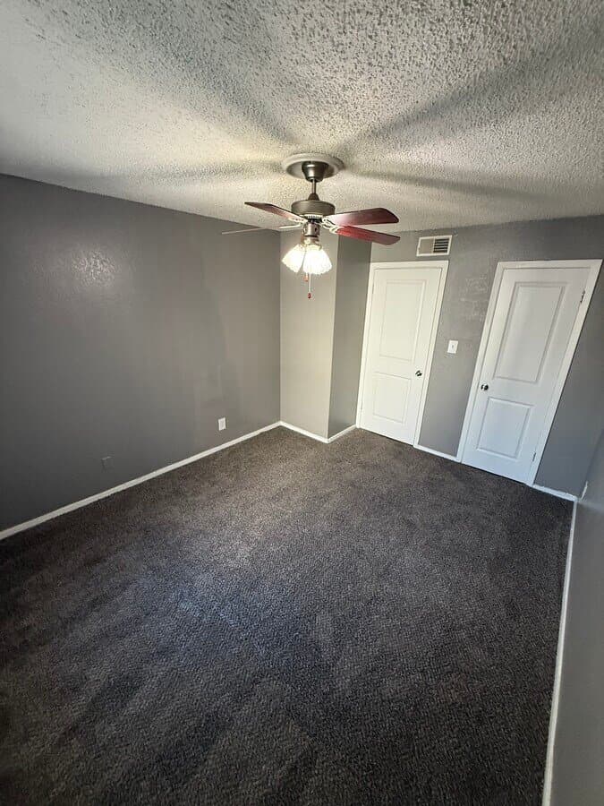Lewisville Apartment: 1901 Lakeview Cir