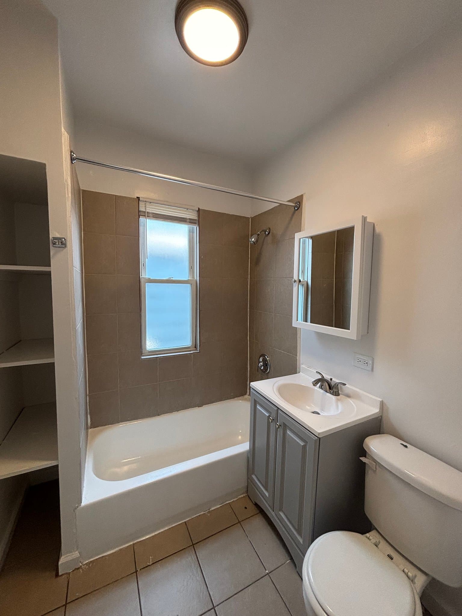 Chicago Multiplex: 707 E 92nd Pl
