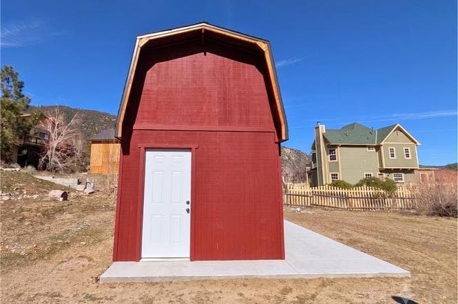 Pine Mountain Club House: 16505 Oakwood Way