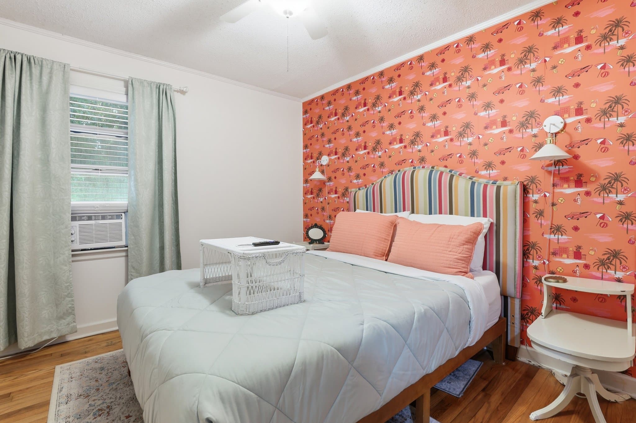 Beaufort House: 6 Gay Dr