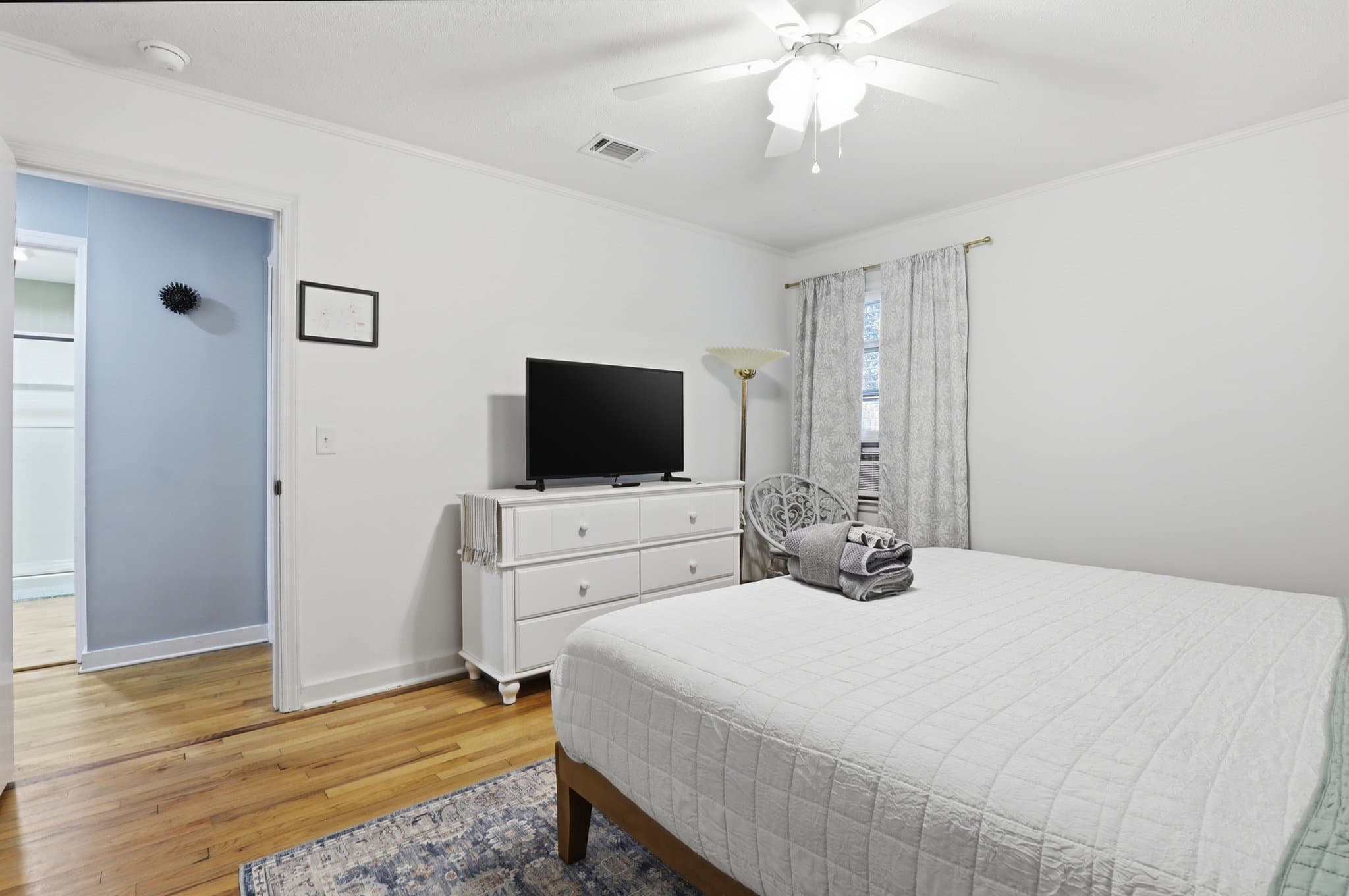 Beaufort House: 6 Gay Dr