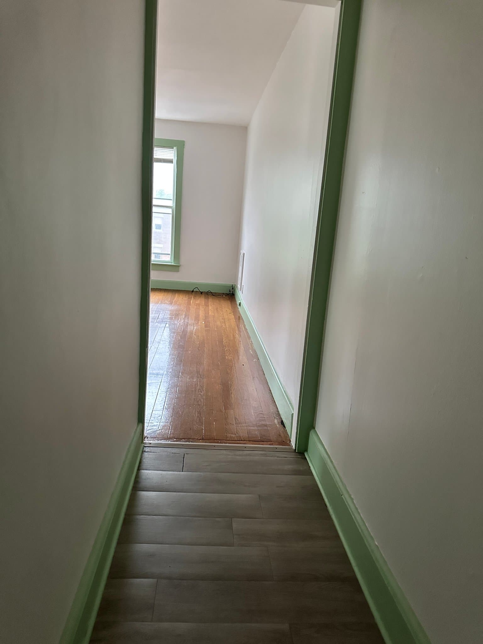 Manchester Apartment: 274 Amherst Street