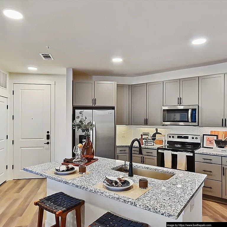 Fort Worth Townhome: 15621 Bovis Way #3