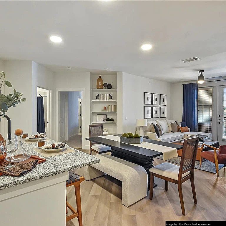 Fort Worth Townhome: 15621 Bovis Way #3