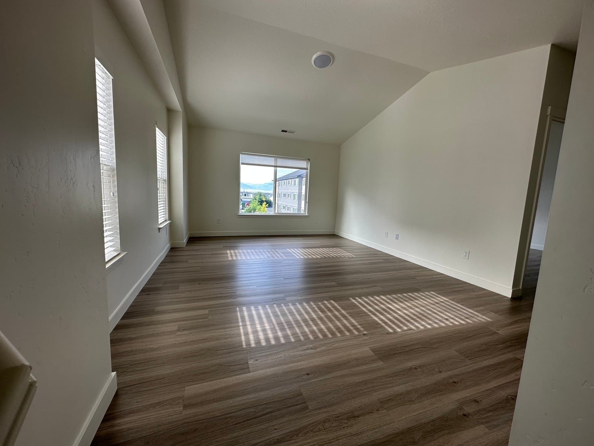 Provo Townhome: 1121 E 1270 S