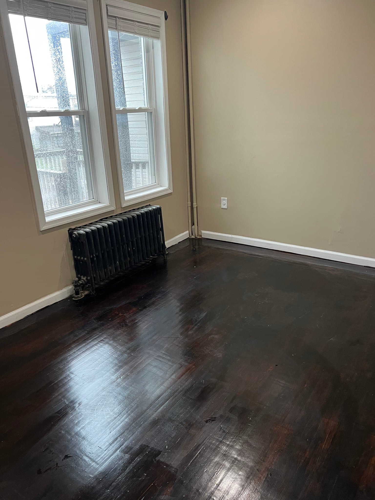 Baltimore House: 525 Normandy Ave