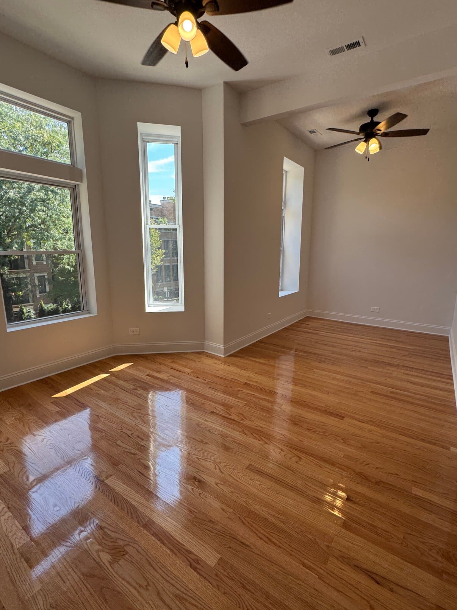 Chicago Apartment: 3512 N Halsted
