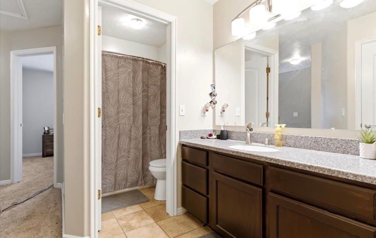 Bountiful Townhome: 80 Peregrine Ln