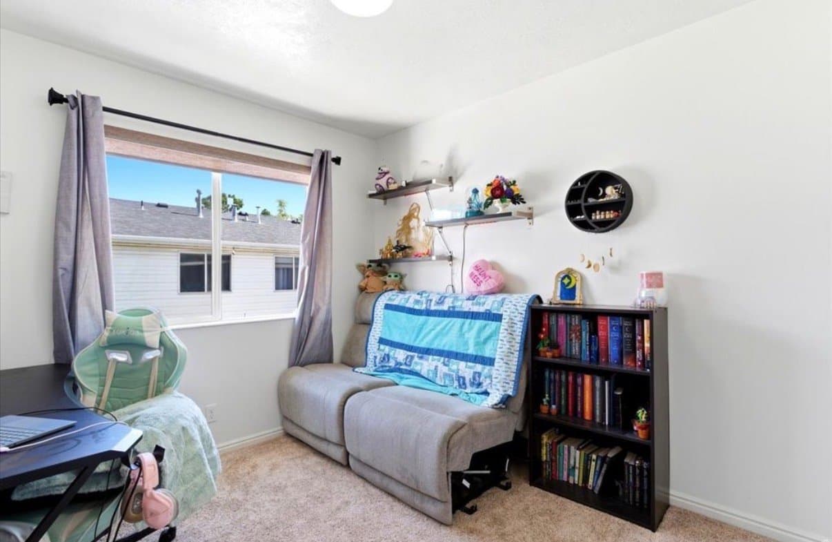 Bountiful Townhome: 80 Peregrine Ln