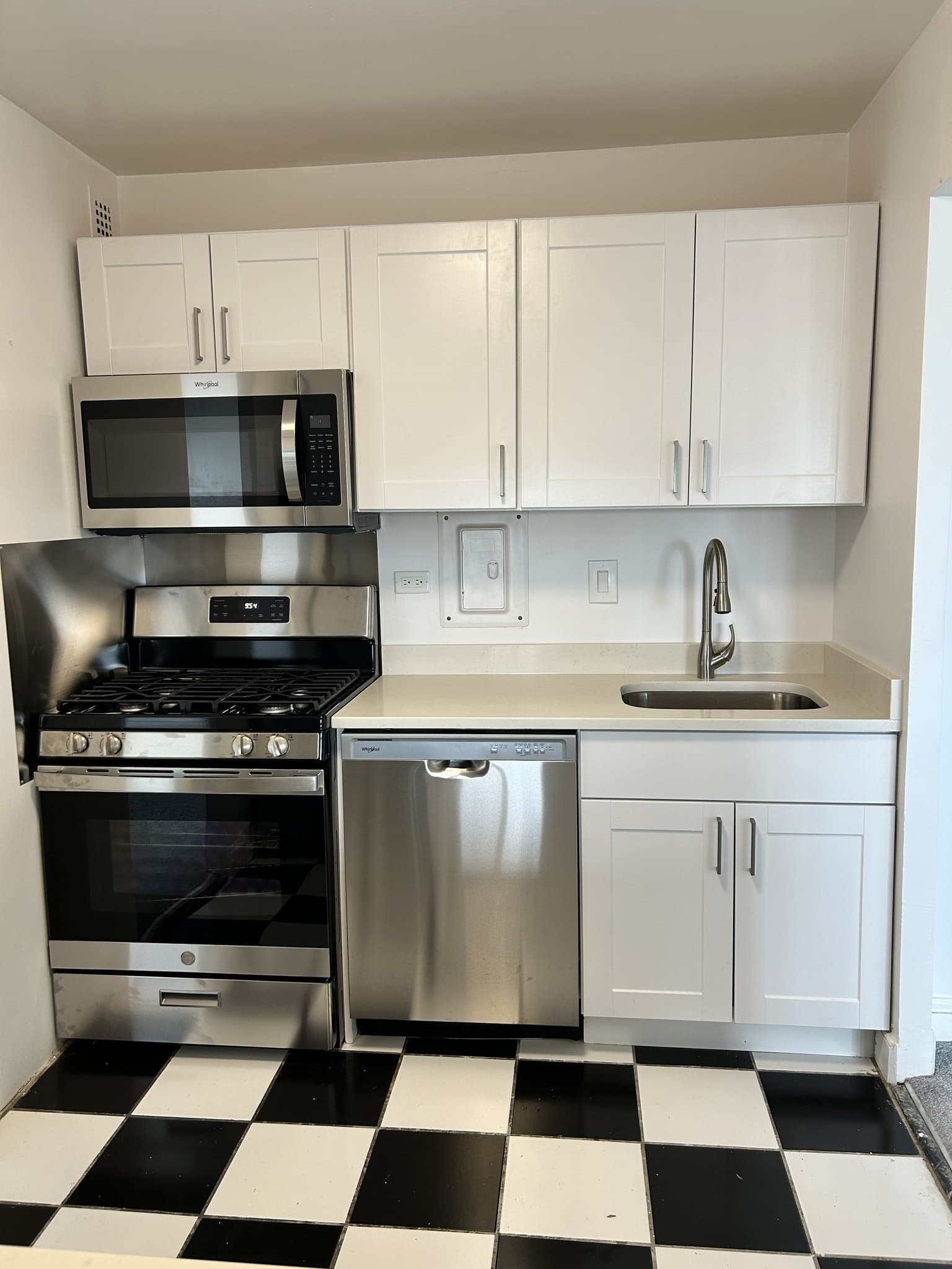 Alexandria Condo: 5340 Holmes Run Pkwy