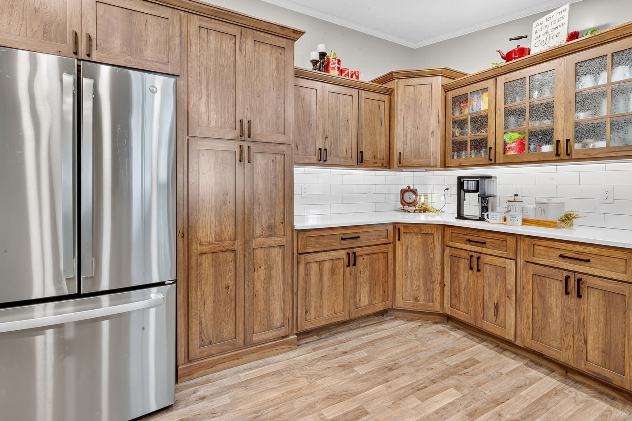 Laurel House: 18235 Little Hill Road